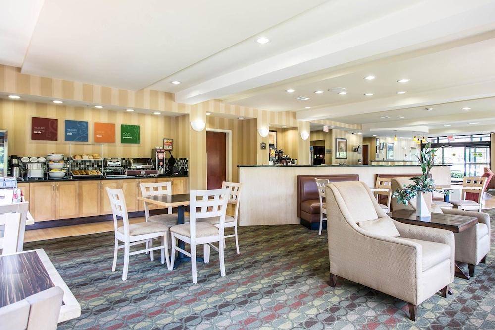Comfort Suites Columbia Northeast - Fort Jackson Esterno foto