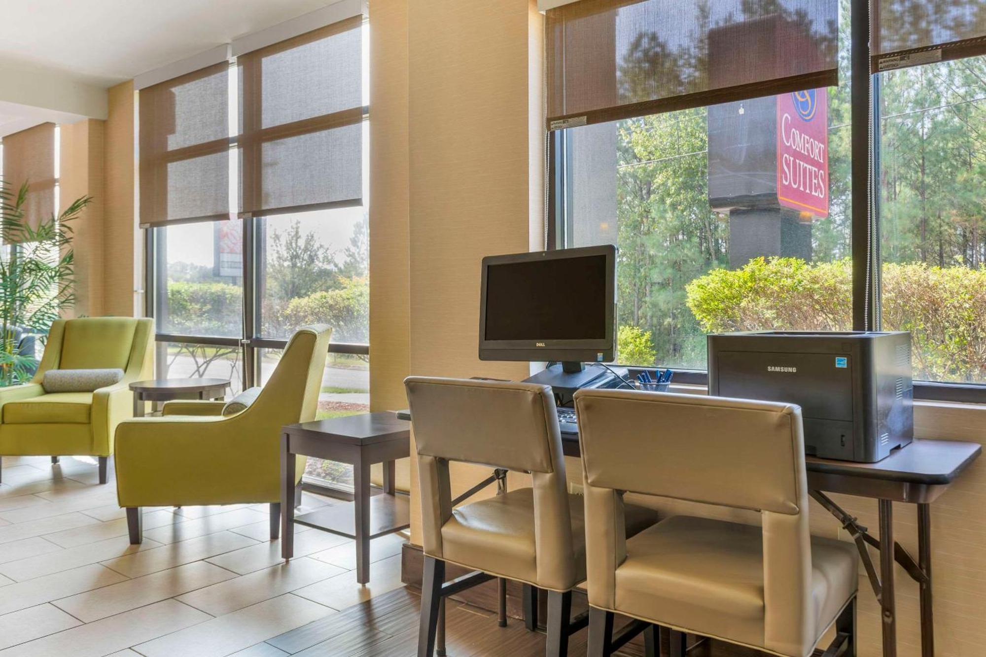 Comfort Suites Columbia Northeast - Fort Jackson Esterno foto