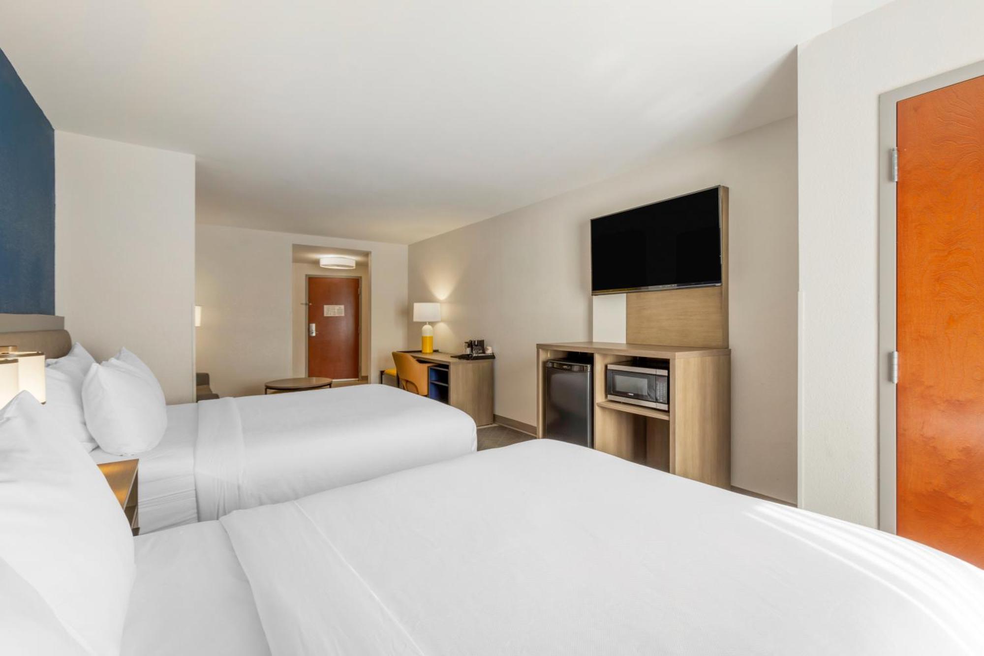 Comfort Suites Columbia Northeast - Fort Jackson Esterno foto